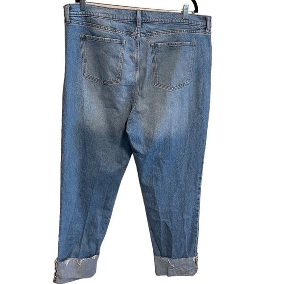 Banana Republic- Slouch Jean with Raw Hems and Wide Cuffs Jeans women's, 18 Tall - Picture 7 of 13